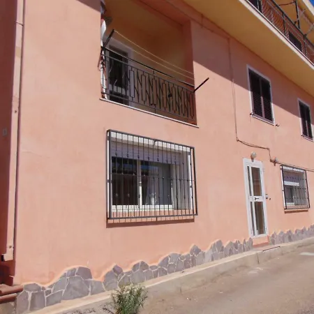 Santa Maria Navarrese Piano Terra Al Mare Apartament Baunei